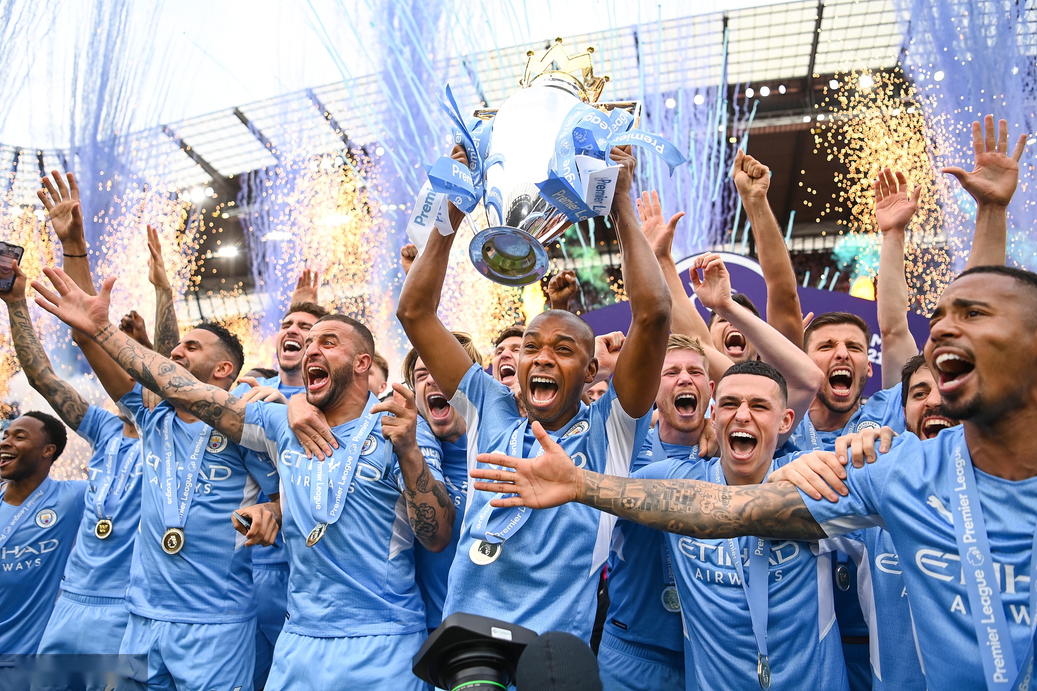 却蕴含了丰 却蕴含了丰